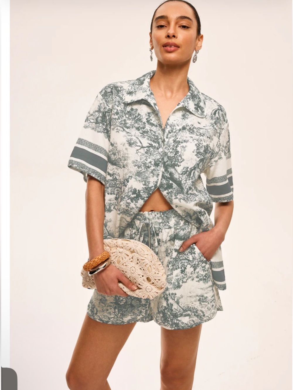 Commense Printed Contrast Trim Shorts Set Size Large NWT